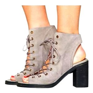 Jeffrey Campbell Free People Gray Suede Lace Up Open Toe Ankle Booties Size 9